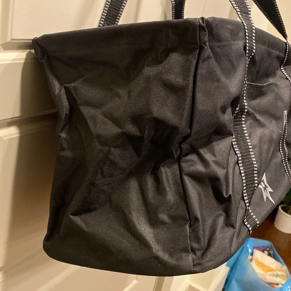 Collapsible San Antonio Spurs Open Bag